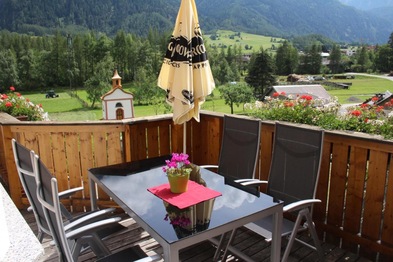 Michelas - Hof Umhausen Luaran gambar